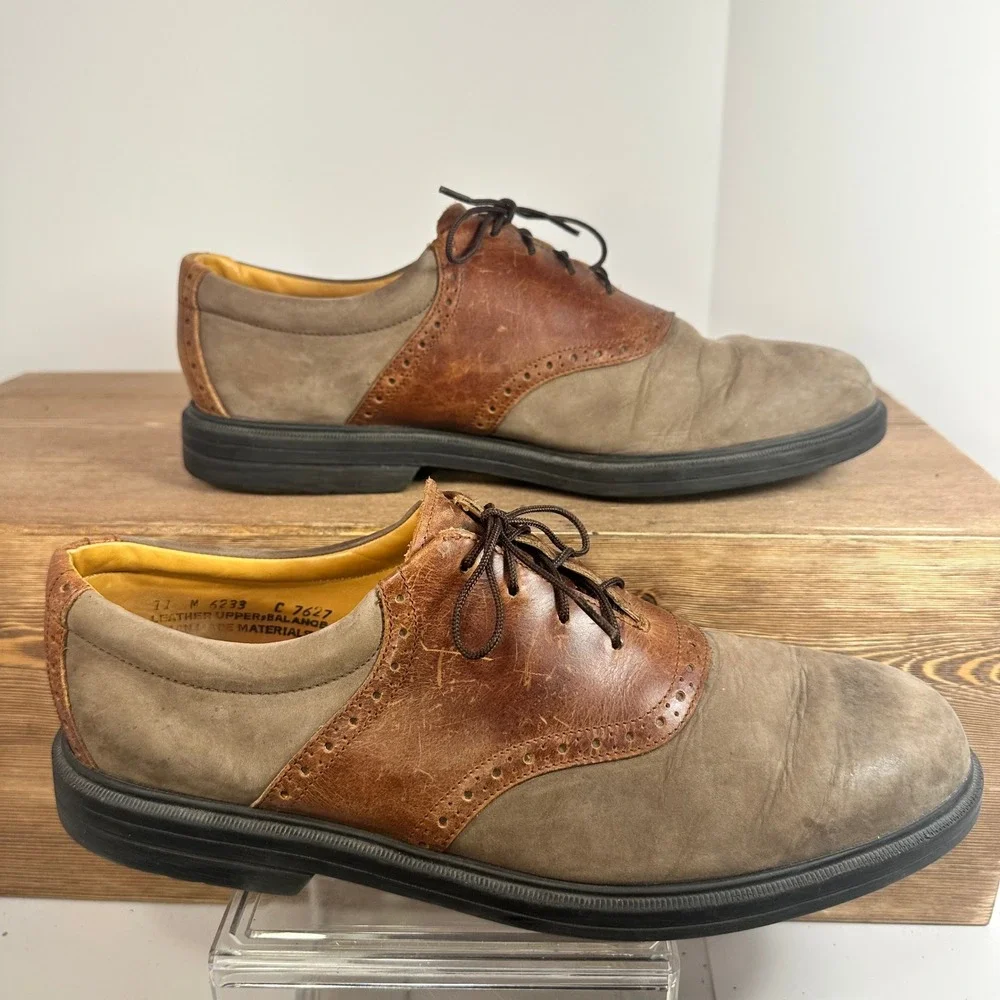 G.H. Bass Leather Oxford Saddle Shoes Mens 11 Two Tone Brogue Old Money Academia
